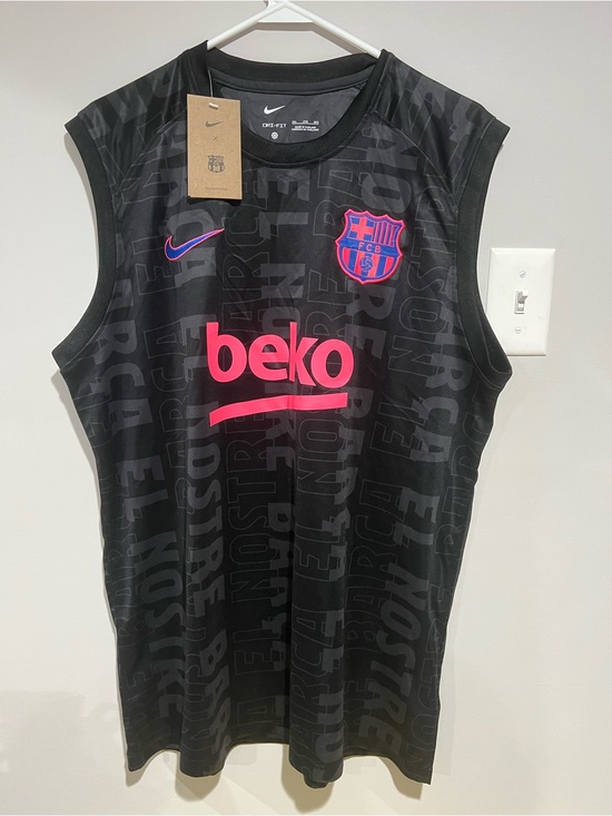 Nike Other - Nike FC Barcelona men’s Black & Pink Sleeveless Training Jersey, size: 2XL